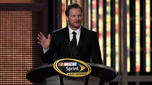 dale-earnhardt-jr-reflects-on-concussion-recovery.jpg